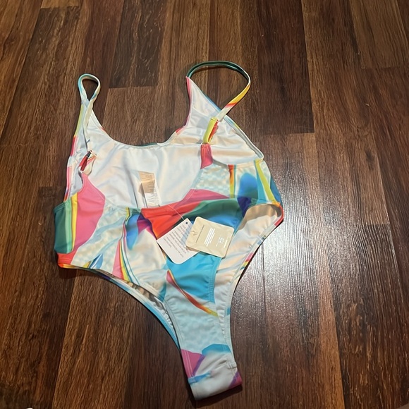 Fabletics Swimsuit - Picture 2 of 4